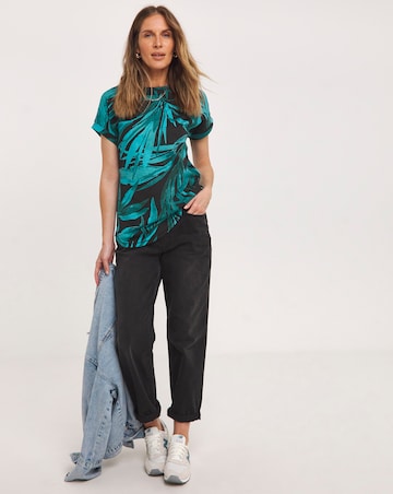 Longline Short Sleeve Curved Hem Top