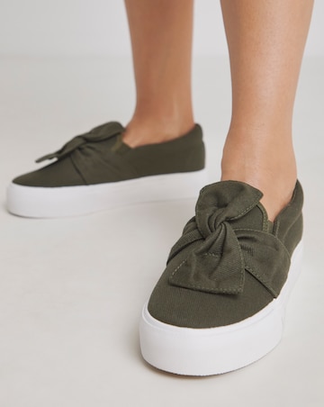 Zen Slip On Trainer With Twist Detail - Extra Wide Fit (EEE)