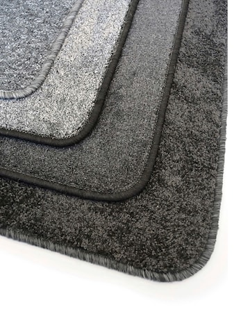 Relay Plain Rug
