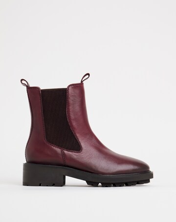Avis Chunky Leather Chelsea Boots - Extra Wide Fit (EEE)