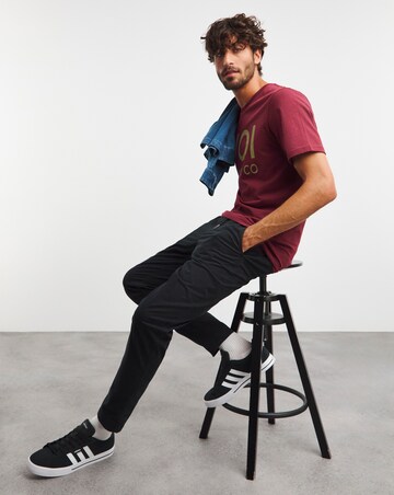 Voi Logo T-Shirt Long Length