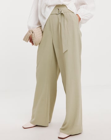 Textured Wide Leg Belted Trouser