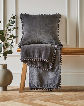 Pom Pom Soft Fleece Throw