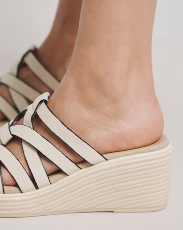 Monarch Wedged Woven Mule - Extra Wide Fit (EEE)