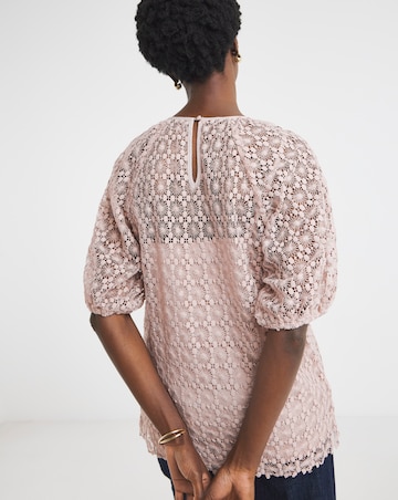 Bubble Sleeve Lace Top