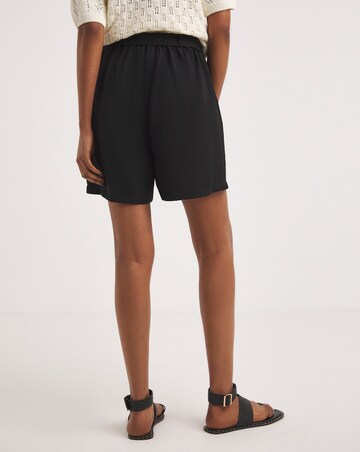 Black Textured Belted City Knee Length Shorts