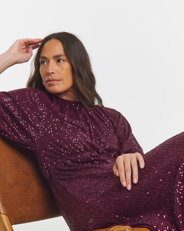 Linear Sequin Puff Sleeve Midi Dress