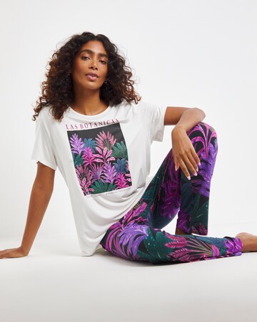 Graphic Tee Pyjama Set Floral Print