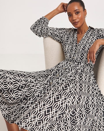 Long Sleeve Belted Swing Shirt Dress