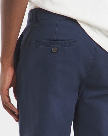 Slim Fit Chino