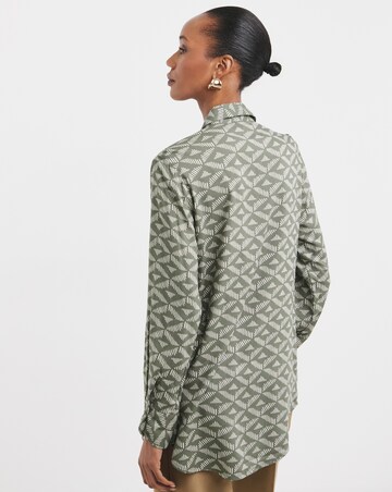 Dipped Back Shirt