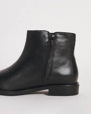 Lucinda Leather Side Zip Boot Extra Wide EEE Fit