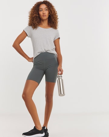 Under Armour Campus 7" Shorts