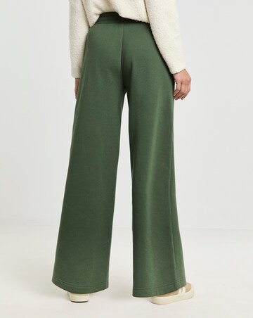 Wide Leg Jogger