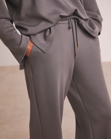 Anthology Wide Leg Jogger