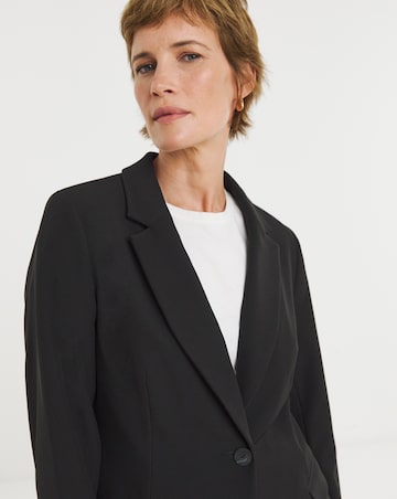 Black Tailored Single Breasted Blazer