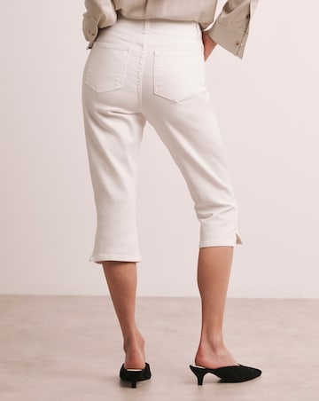 Anthology White Capri Jeans