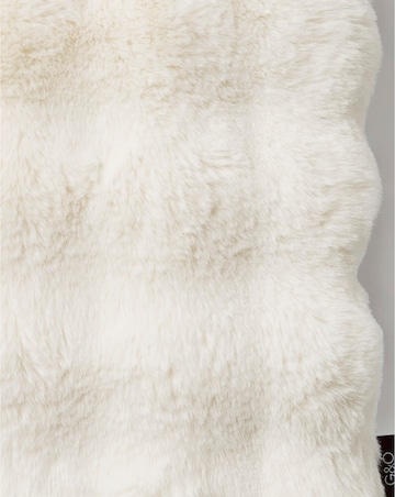 Bubble Faux Fur Cushion