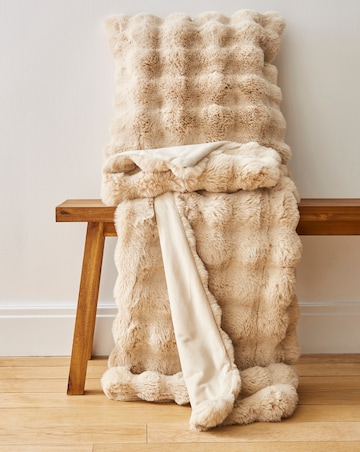 Gray & Osbourn Bubble Faux Fur Throw