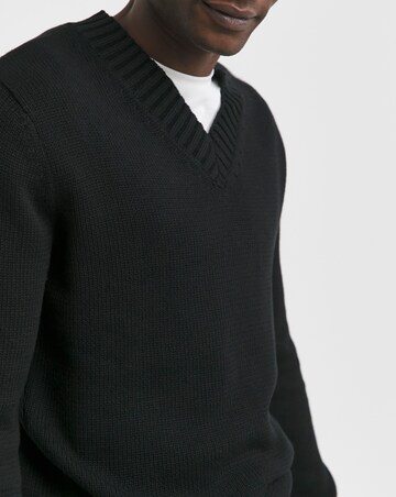 Black Cricket Jumper