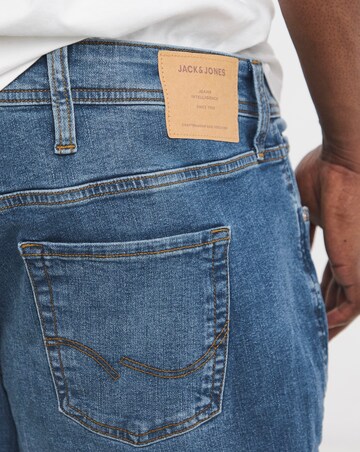 Jack & Jones Loose Tapered Fit Mike Jeans in Mid Blue