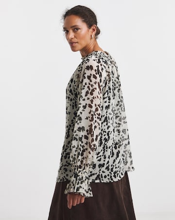 Georgette Shirred Neckline 3/4 Sleeve Blouse