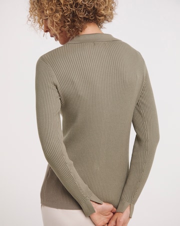Ribbed Collar Button Down Knitted Top