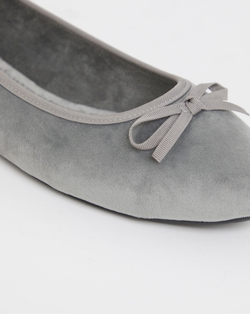 Moxie Soft Ballerina Slippers - Extra Wide Fit (EEE)
