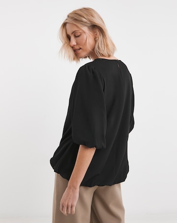 Short Bubble Sleeve Top