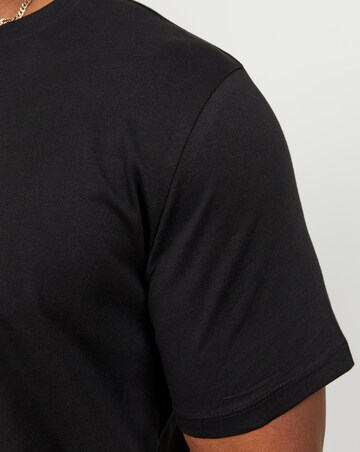 Jack & Jones Noa Curved Hem T-Shirt