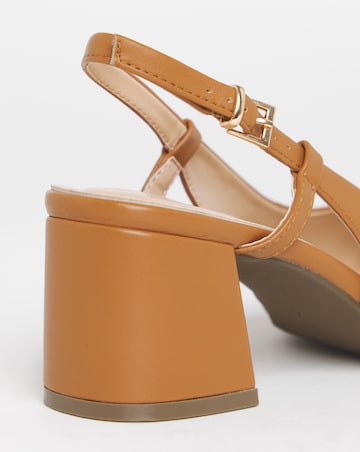 Heavenly Soles Tegan Low Block Heel Slingback Shoes - Wide Fit (E)