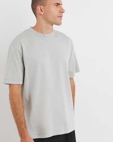 Relaxed Fit Acid Wash T-Shirt- Grey