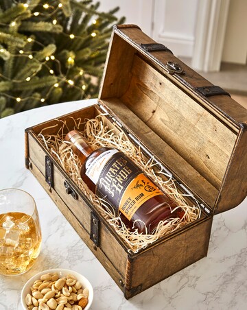 Pirate's Grog Honey Spiced Rum Gift Chest