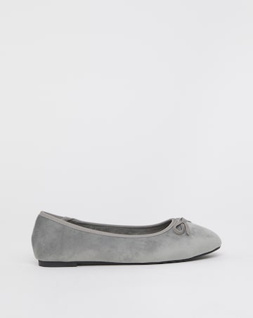 Moxie Soft Ballerina Slippers - Extra Wide Fit (EEE)