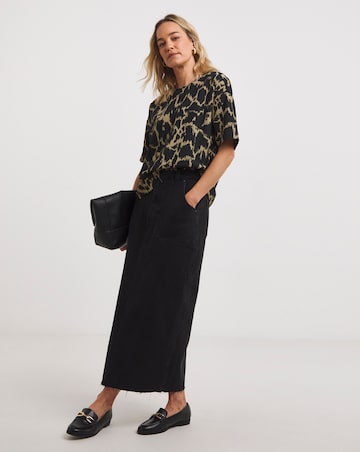 Printed Crepe Boxy Short Sleeve Top
