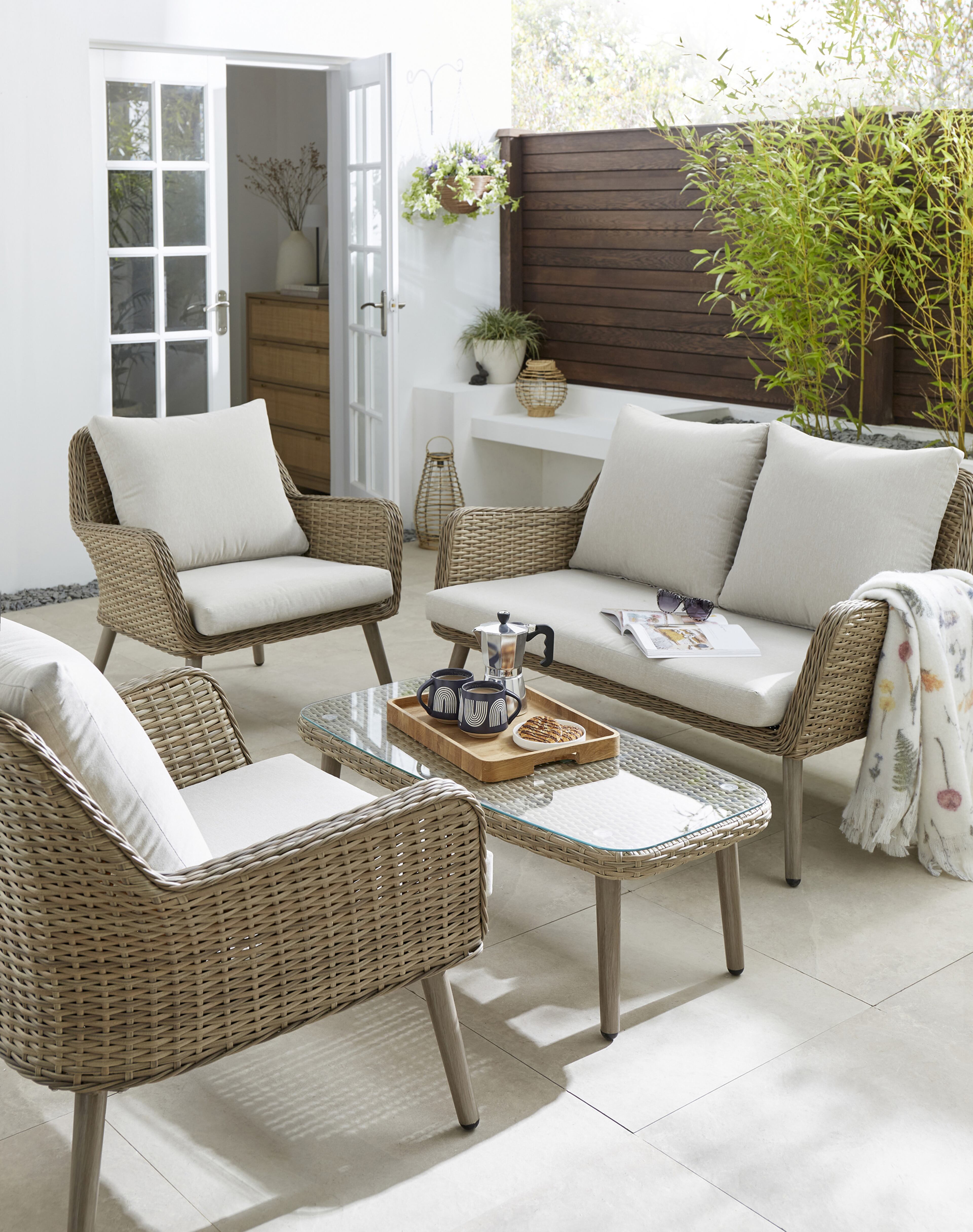 A Sorrento garden set