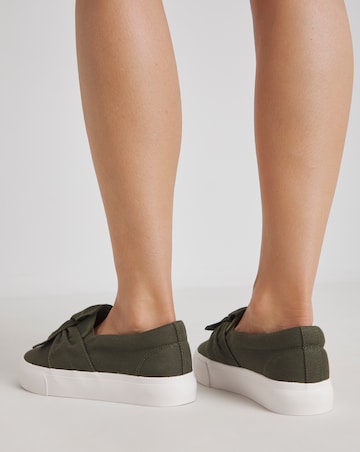 Zen Slip On Trainer With Twist Detail - Extra Wide Fit (EEE)