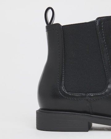 Bettina Classic Ankle Chelsea Boots - Standard Fit (D)