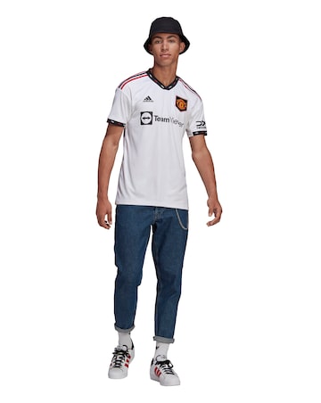 adidas Manchester United FC 2022/23 Short Sleeve Away Jersey