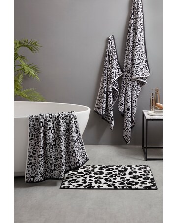 Fusion Animal Print Towels