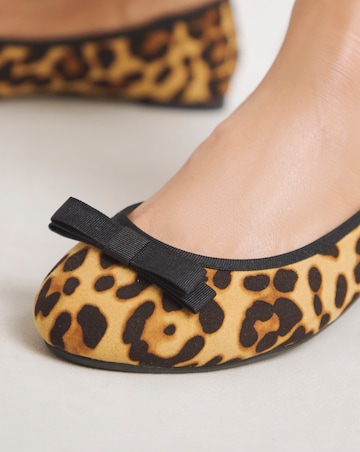 Simply Be Abundance Classic Bow Ballerina Shoes Wide E Fit
