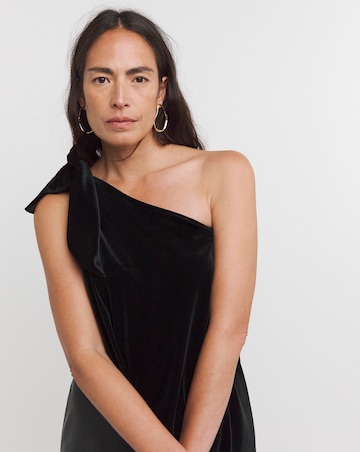 Black One Shoulder Bow Velvet Top
