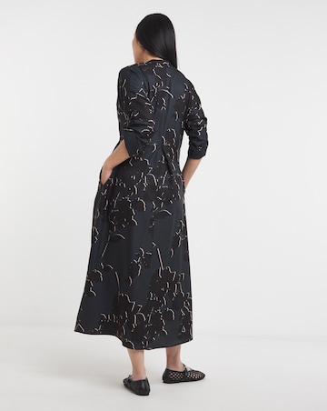 Collarless Placket 3/4 Sleeve Smock Dress