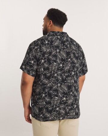 Short Sleeve Leaf Print Shirt with Ecovero