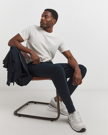 Twill Tapered Fit Jogger