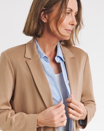 Camel Ponte Edge to Edge Blazer