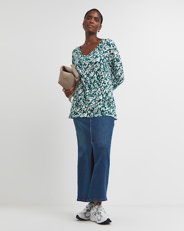 Print Long Sleeve V-Neck Slouch Longline Top