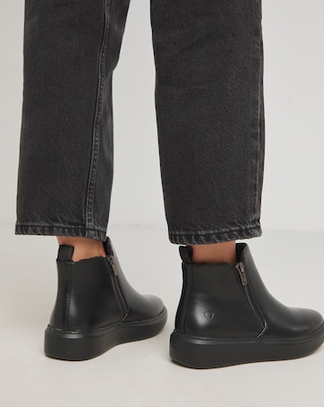 Heavenly Feet Senta Chelsea Boot Extra Wide EEE Fit