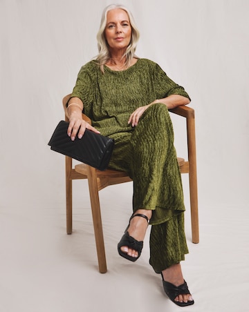 Julipa Crinkle Velour Longline Top