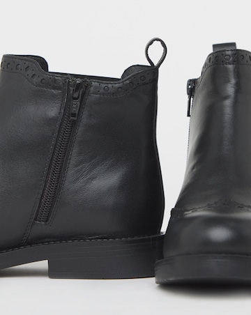 Samanatha Leather Chelsea Boot With Brogue Detailing - Wide Fit (E)